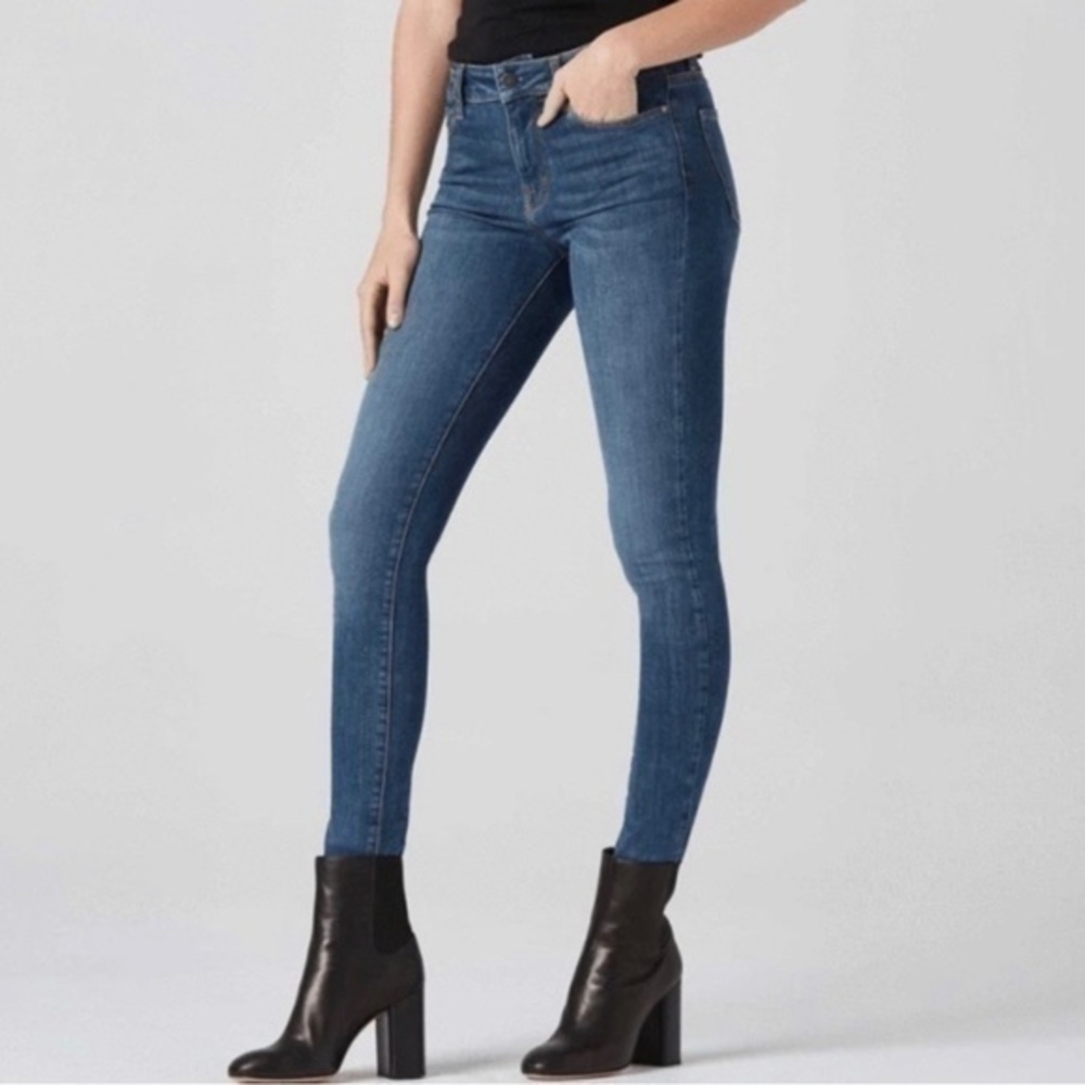 DSTLD Denim Jeans High Rise Waisted Strech
Size 28 X 30